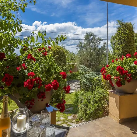 Appartement Pekera