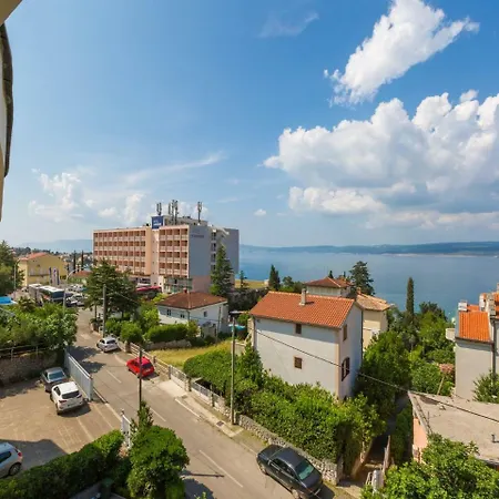 Apartment Pekera *