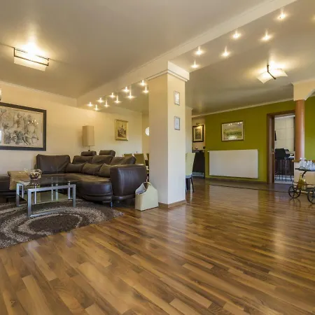 Pekera Apartment Selce